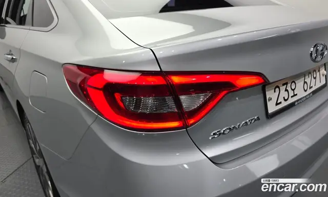 Hyundai Sonata 2014 2.4 автомат (гидро), миниатюра 9 Hyundai Sonata 2014 2.4 автомат (гидро), миниатюра 9