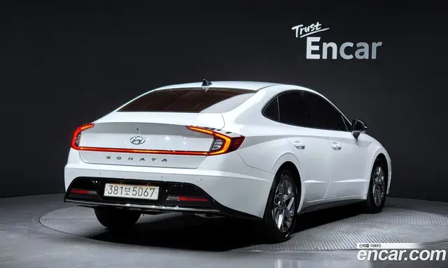 Hyundai Sonata 2022 2.0 автомат (гидро), миниатюра 2
