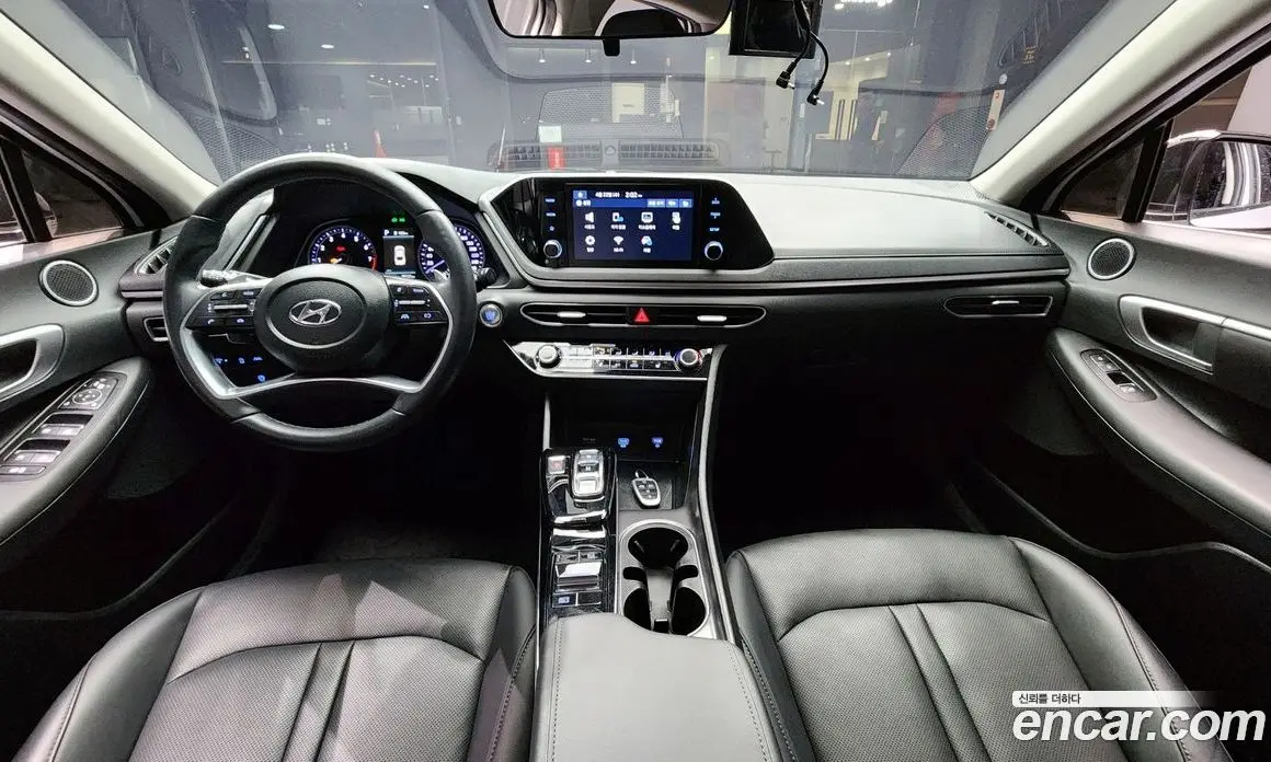Hyundai Sonata 2022 2.0 автомат (гидро), фото 10