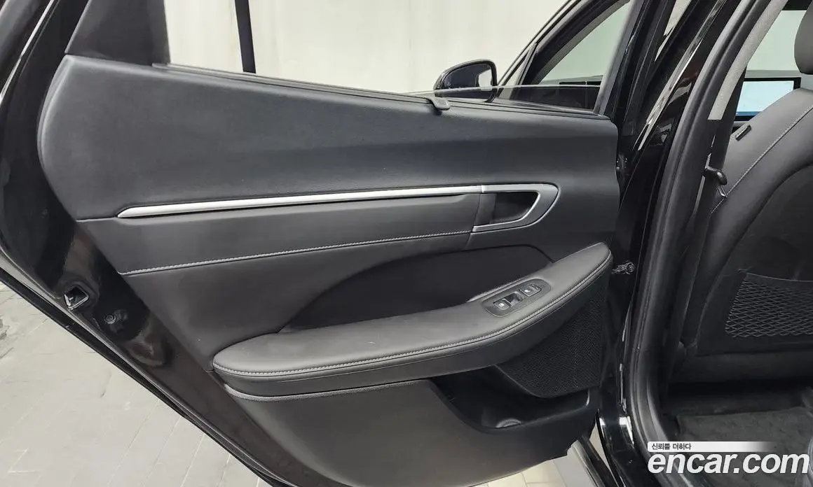 Hyundai Sonata 2023 2.0 автомат (гидро), фото 15 Hyundai Sonata 2023 2.0 автомат (гидро), фото 15