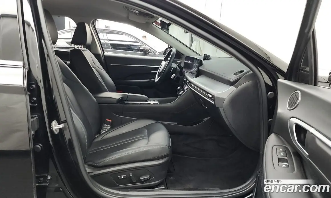 Hyundai Sonata 2023 2.0 автомат (гидро), фото 17 Hyundai Sonata 2023 2.0 автомат (гидро), фото 17