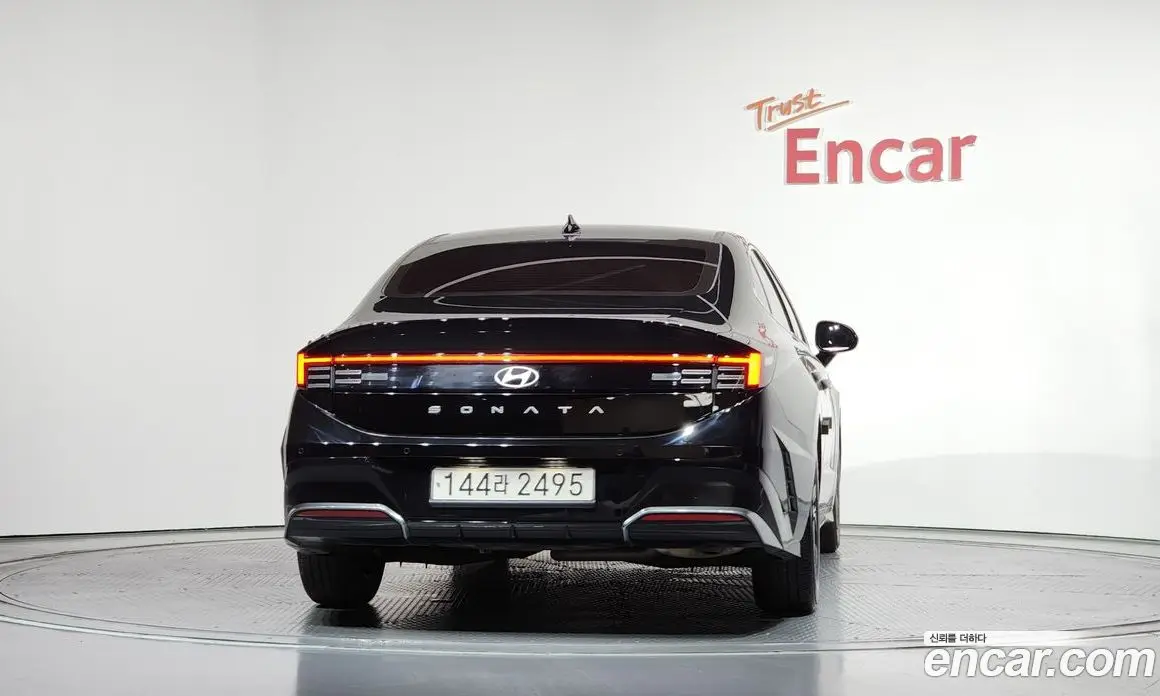 Hyundai Sonata 2023 2.0 автомат (гидро), фото 4 Hyundai Sonata 2023 2.0 автомат (гидро), фото 4
