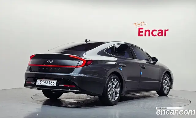 Hyundai Sonata 2023 2.0 автомат (гидро), миниатюра 2