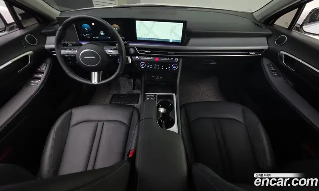 Hyundai Sonata 2024 2.0 автомат (гидро), миниатюра 10 Hyundai Sonata 2024 2.0 автомат (гидро), миниатюра 10