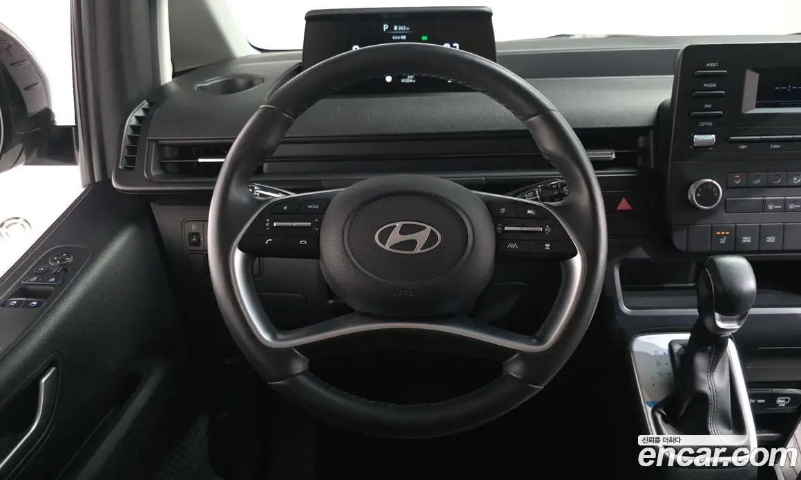 Hyundai Staria 2024 2.2 автомат (гидро), фото 18 Hyundai Staria 2024 2.2 автомат (гидро), фото 18
