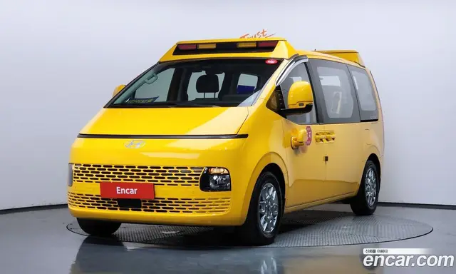 Hyundai Staria, 2025, 9 112 км