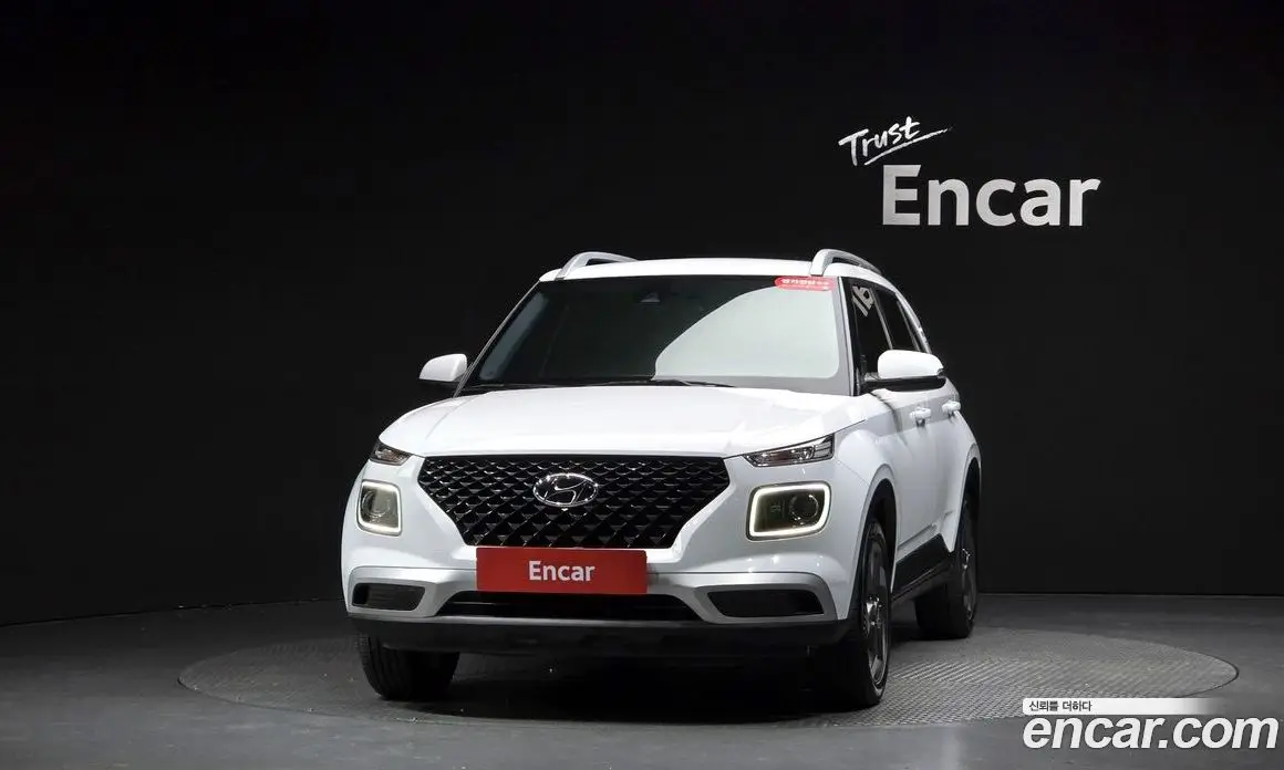 Hyundai Venue 2021 1.6 автомат (гидро), фото 2 Hyundai Venue 2021 1.6 автомат (гидро), фото 2