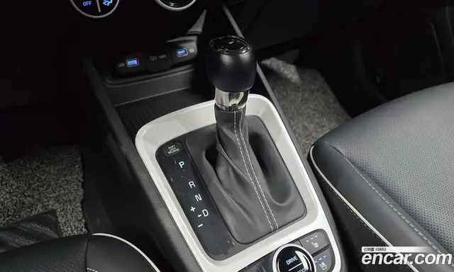 Hyundai Venue 2021 1.6 автомат (гидро), миниатюра 11 Hyundai Venue 2021 1.6 автомат (гидро), миниатюра 11
