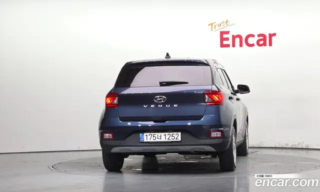 Hyundai Venue 2022 1.6 автомат (гидро), миниатюра 4 Hyundai Venue 2022 1.6 автомат (гидро), миниатюра 4
