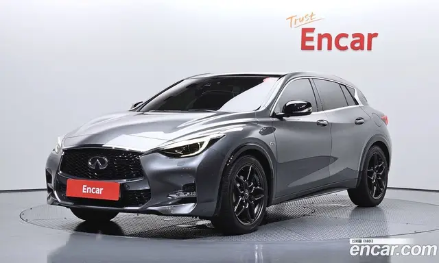 Infiniti Q30, 2017, 62 678 км Infiniti Q30, 2017, 62 678 км