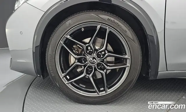 Infiniti Q30 2017 2.0 автомат (гидро), миниатюра 5 Infiniti Q30 2017 2.0 автомат (гидро), миниатюра 5