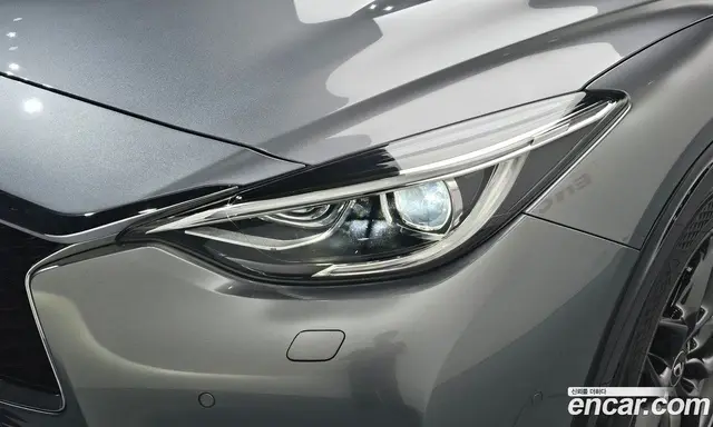 Infiniti Q30 2017 2.0 автомат (гидро), миниатюра 8 Infiniti Q30 2017 2.0 автомат (гидро), миниатюра 8