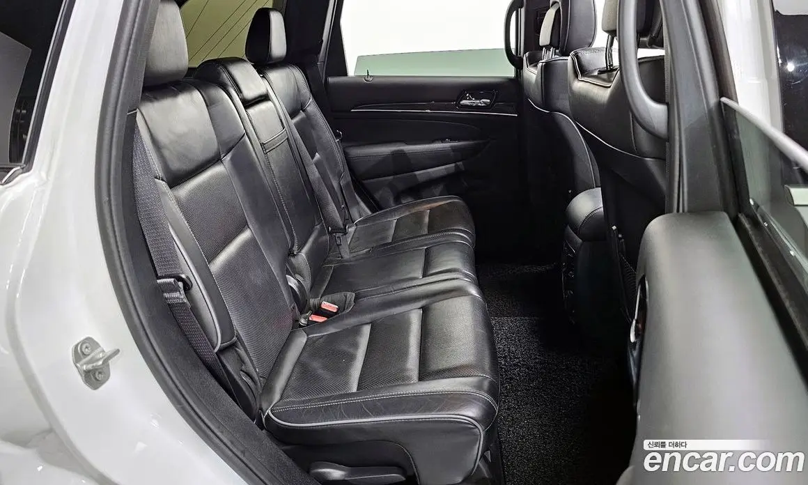 Jeep Cherokee 2019 3.6 автомат (гидро), фото 12