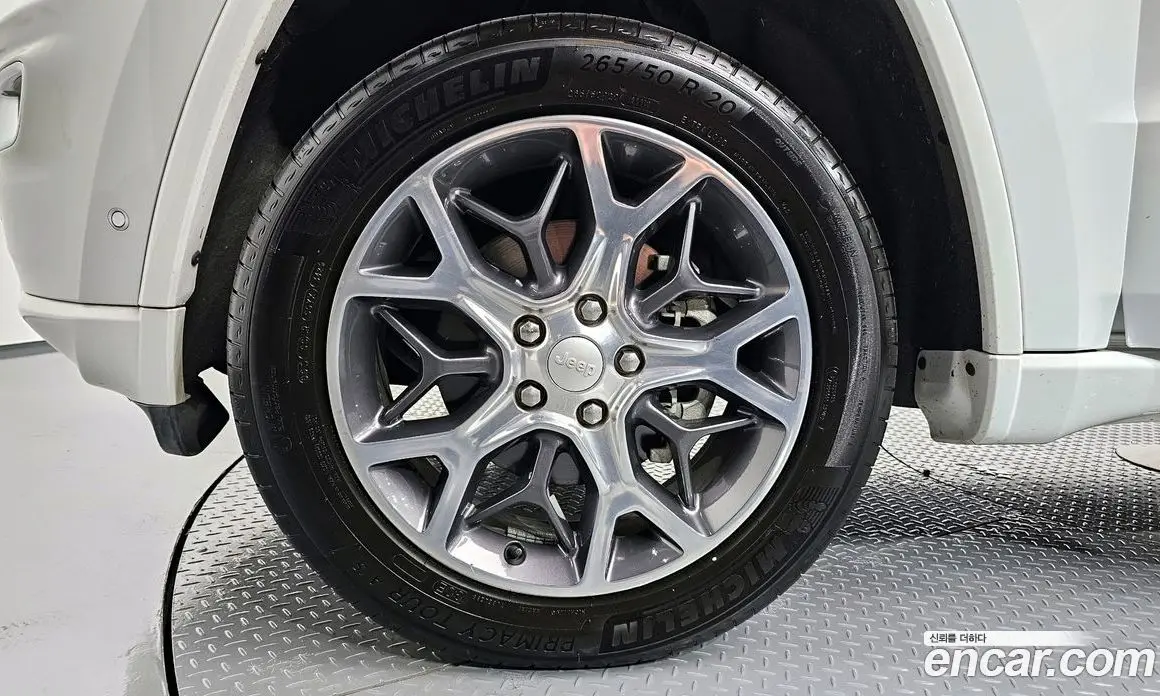 Jeep Cherokee 2019 3.6 автомат (гидро), фото 5
