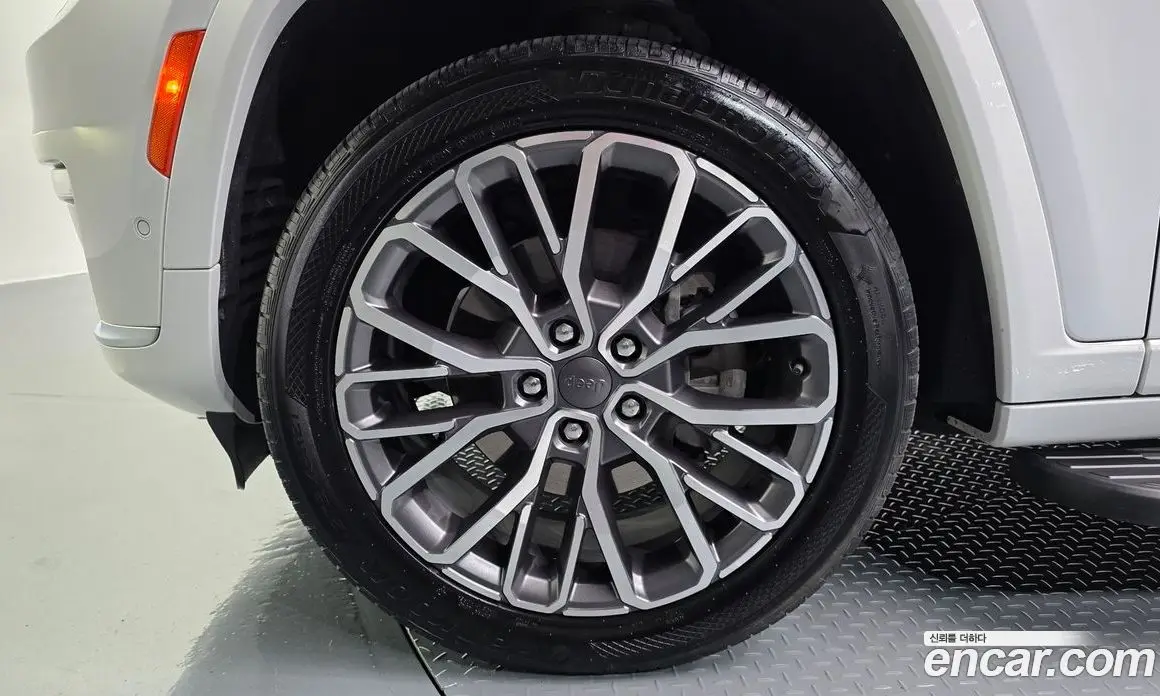Jeep Cherokee 2021 3.6 автомат (гидро), фото 4 Jeep Cherokee 2021 3.6 автомат (гидро), фото 4