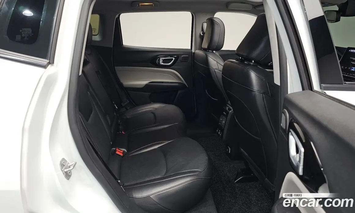 Jeep Compass 2022 2.4 автомат (гидро), фото 18 Jeep Compass 2022 2.4 автомат (гидро), фото 18