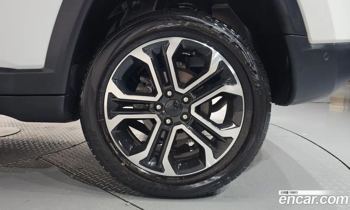 Jeep Compass 2022 2.4 автомат (гидро), фото 7 Jeep Compass 2022 2.4 автомат (гидро), фото 7