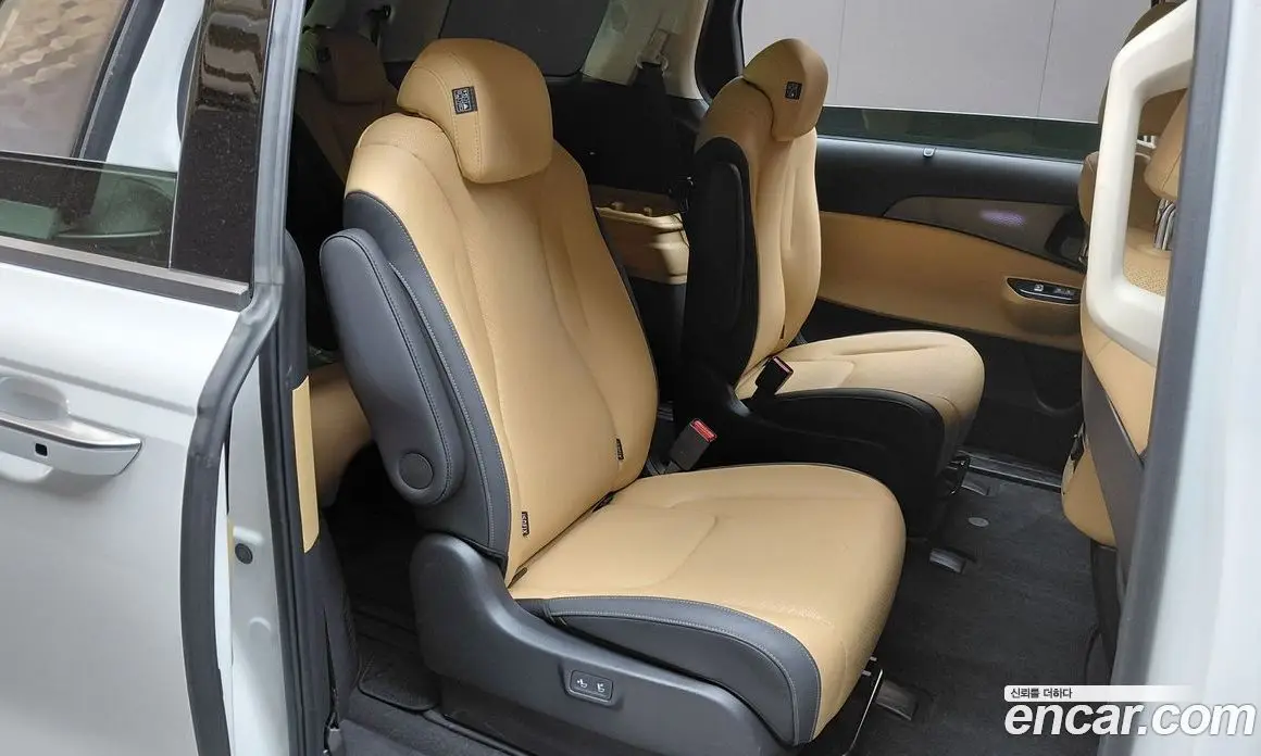 Kia Carnival 2022 3.5 автомат (гидро), фото 16