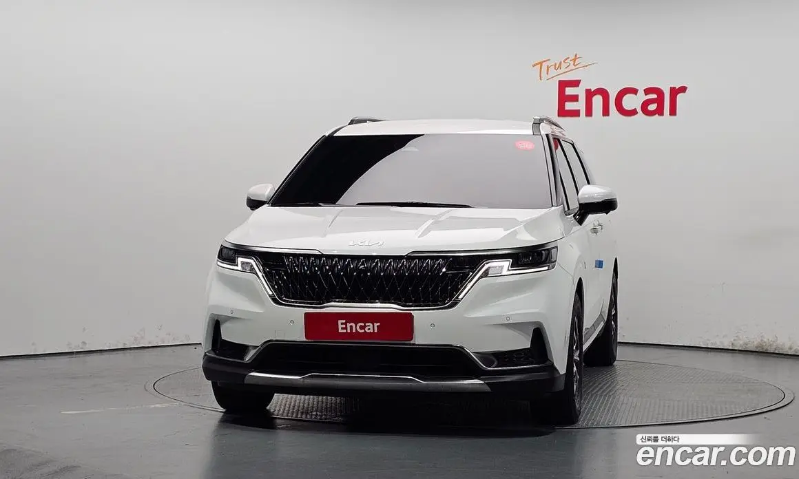 Kia Carnival 2023 2.2 автомат (гидро), фото 3