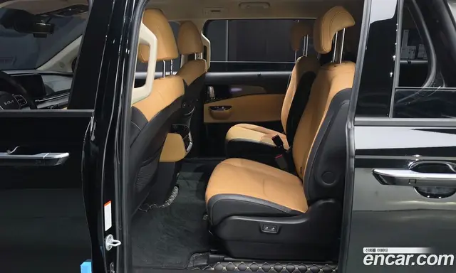 Kia Carnival 2023 3.5 автомат (гидро), миниатюра 12