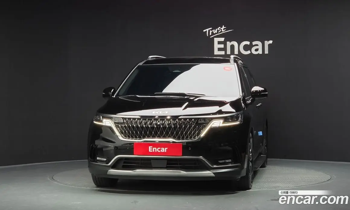 Kia Carnival 2023 3.5 автомат (гидро), фото 3 Kia Carnival 2023 3.5 автомат (гидро), фото 3