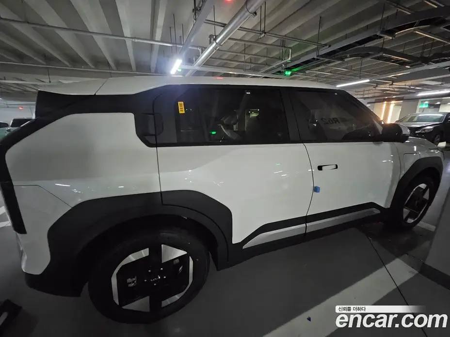 Kia EV3 2026 автомат (гидро), фото 5 Kia EV3 2026 автомат (гидро), фото 5