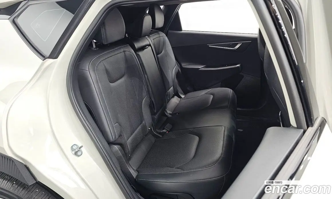 Kia EV6 2023 0.1 автомат (гидро), фото 17 Kia EV6 2023 0.1 автомат (гидро), фото 17