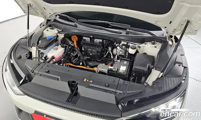 Kia EV6 2023 0.1 автомат (гидро), миниатюра 6 Kia EV6 2023 0.1 автомат (гидро), миниатюра 6