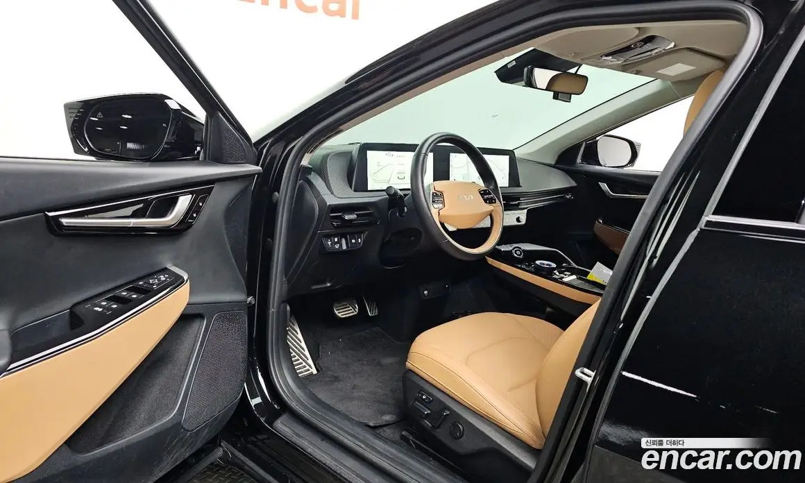 Kia EV6 2023 0.1 автомат (гидро), фото 13