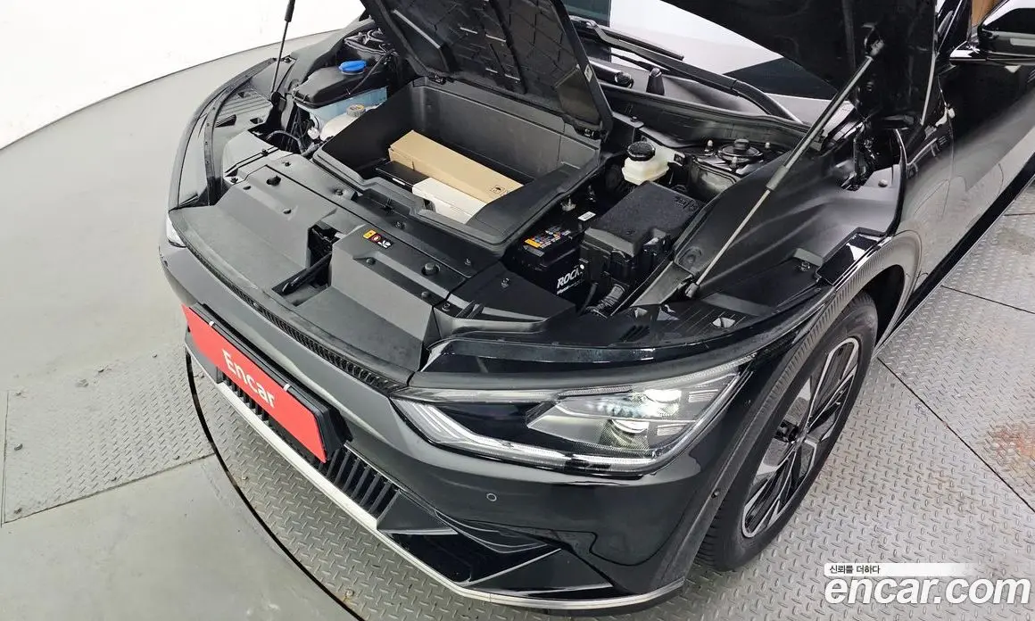 Kia EV6 2023 0.1 автомат (гидро), фото 6