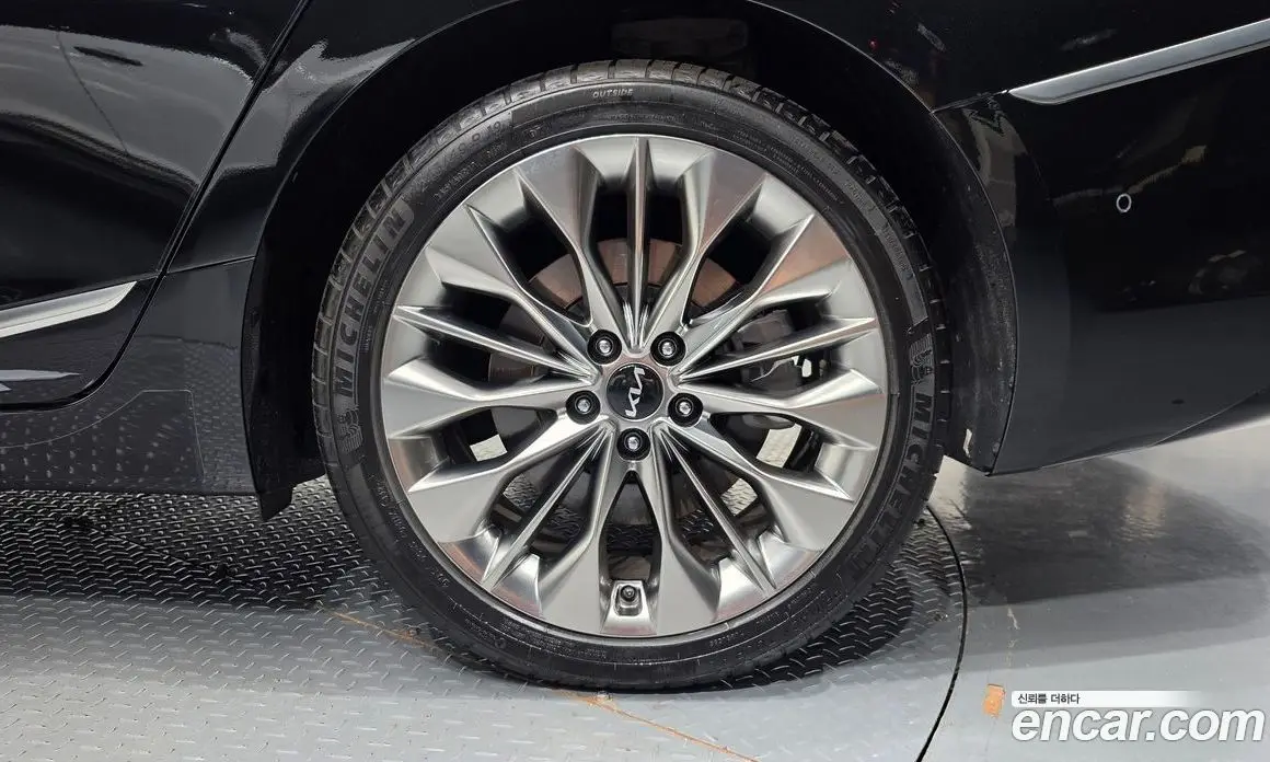 Kia K8 2023 3.5 автомат (гидро), фото 6 Kia K8 2023 3.5 автомат (гидро), фото 6