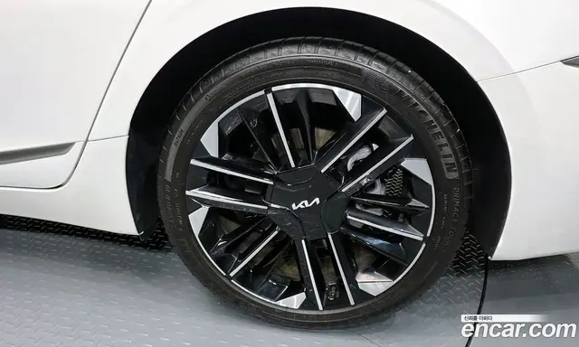 Kia K8 2025 1.6 автомат (гидро), миниатюра 6