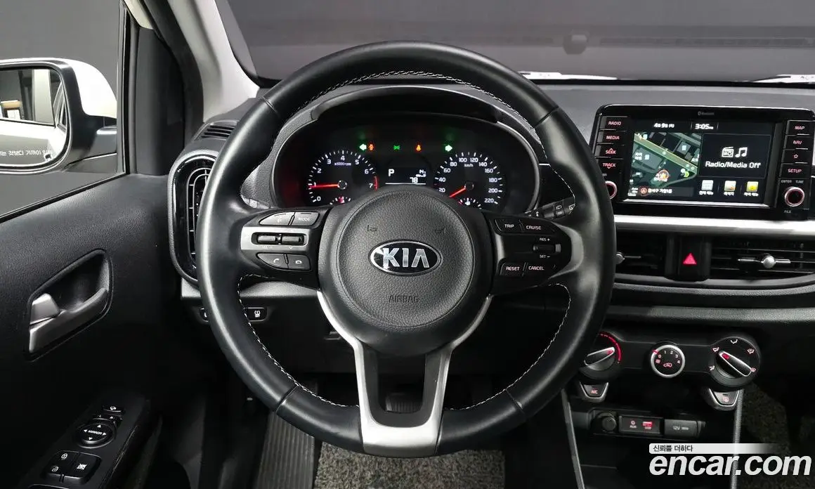 Kia Morning 2018 1.0 автомат (гидро), фото 19 Kia Morning 2018 1.0 автомат (гидро), фото 19