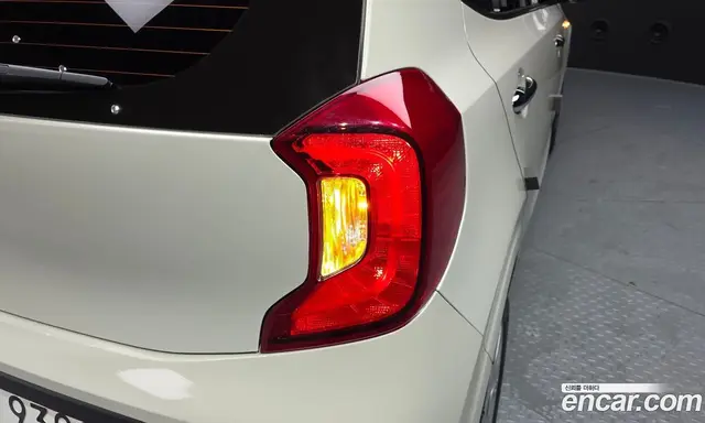 Kia Morning 2018 1.0 автомат (гидро), миниатюра 9 Kia Morning 2018 1.0 автомат (гидро), миниатюра 9