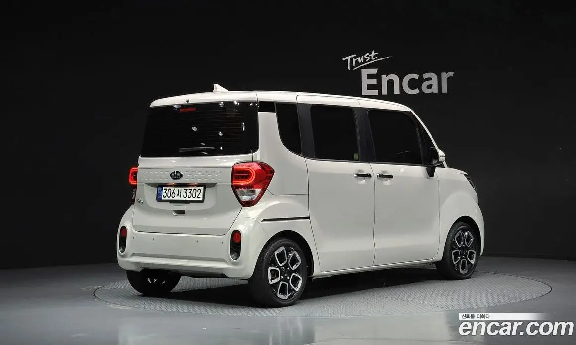 Kia Ray 2021 1.0 автомат (гидро), фото 2 Kia Ray 2021 1.0 автомат (гидро), фото 2