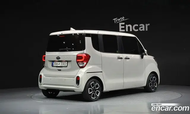 Kia Ray 2021 1.0 автомат (гидро), миниатюра 2 Kia Ray 2021 1.0 автомат (гидро), миниатюра 2