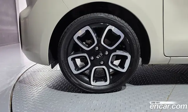 Kia Ray 2021 1.0 автомат (гидро), миниатюра 5 Kia Ray 2021 1.0 автомат (гидро), миниатюра 5