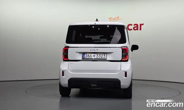 Kia Ray 2025 1.0 автомат (гидро), миниатюра 4 Kia Ray 2025 1.0 автомат (гидро), миниатюра 4