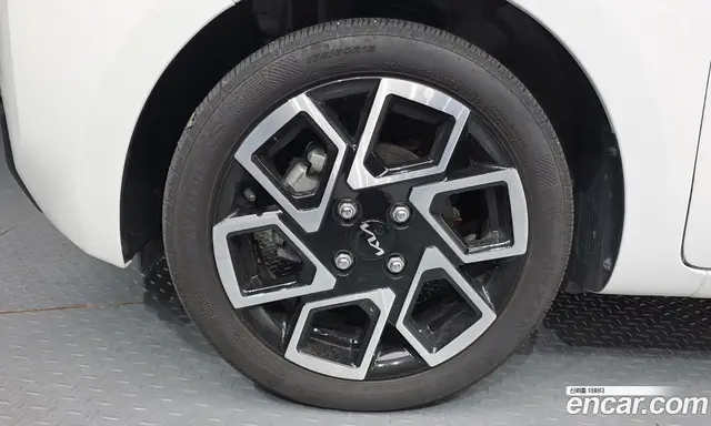 Kia Ray 2025 1.0 автомат (гидро), миниатюра 5 Kia Ray 2025 1.0 автомат (гидро), миниатюра 5