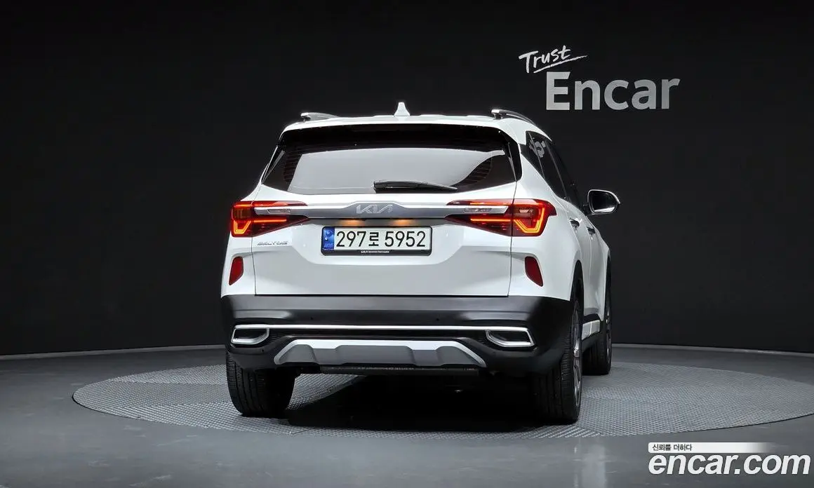 Kia Seltos 2022 1.6 автомат (гидро), фото 4