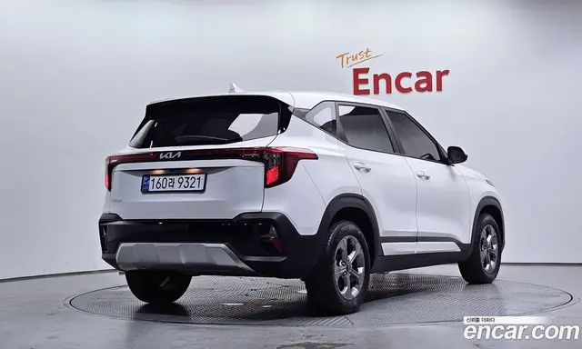 Kia Seltos 2024 2.0 автомат (гидро), миниатюра 2