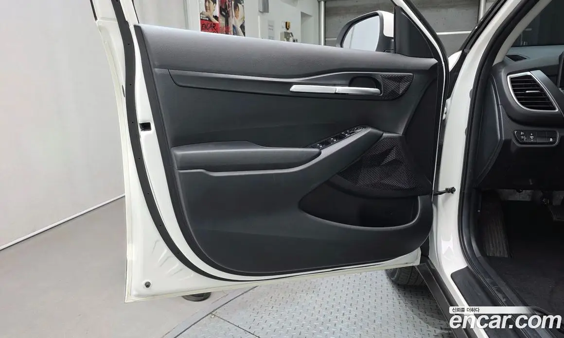 Kia Seltos 2024 2.0 автомат (гидро), фото 14