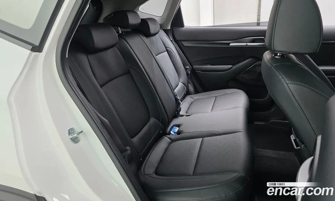 Kia Seltos 2024 2.0 автомат (гидро), фото 17
