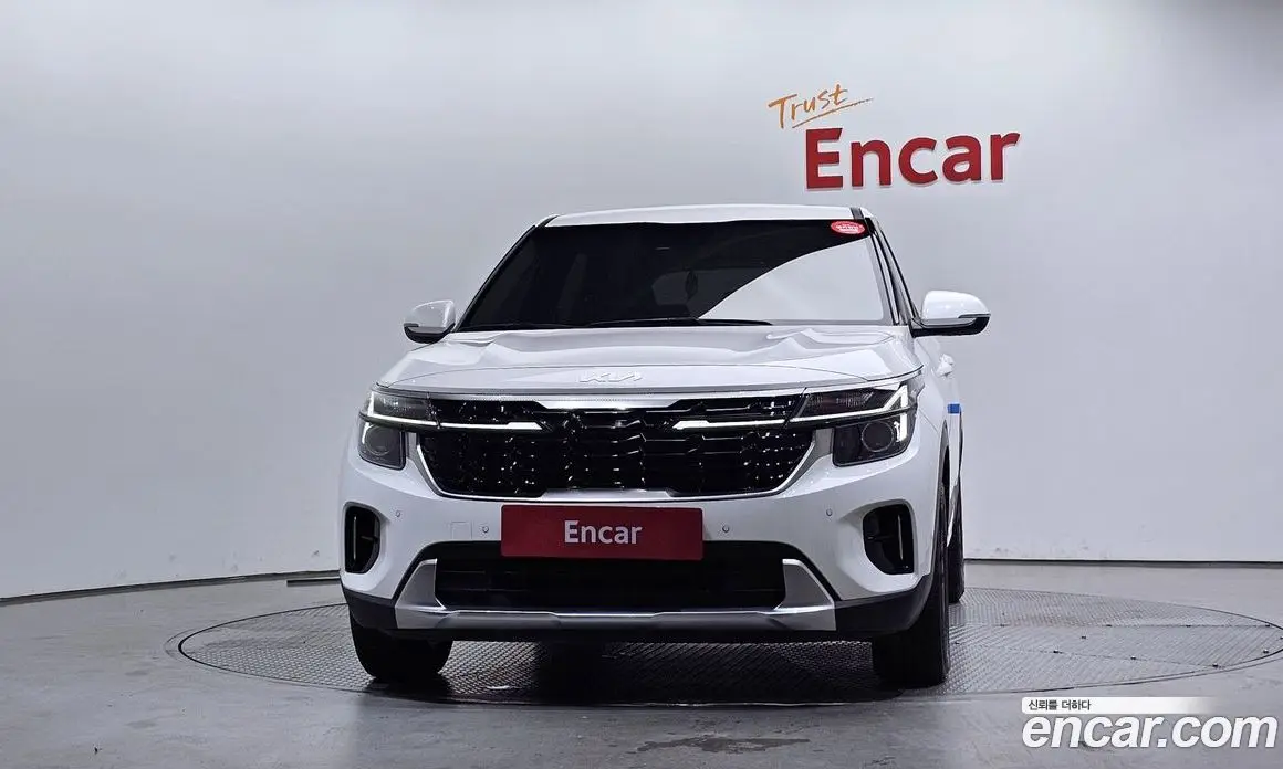 Kia Seltos 2024 2.0 автомат (гидро), фото 3