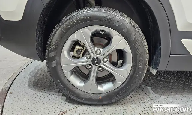 Kia Seltos 2024 2.0 автомат (гидро), миниатюра 5