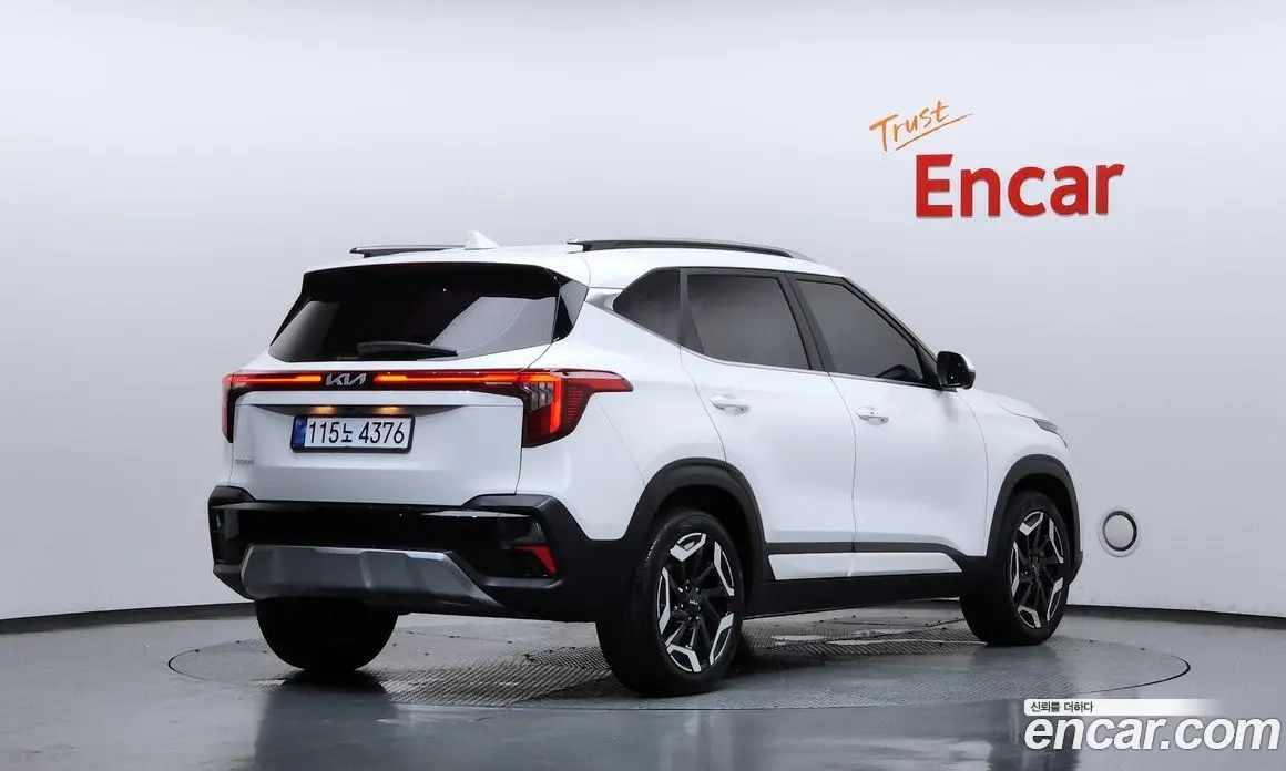 Kia Seltos 2025 1.6 автомат (гидро), фото 2 Kia Seltos 2025 1.6 автомат (гидро), фото 2