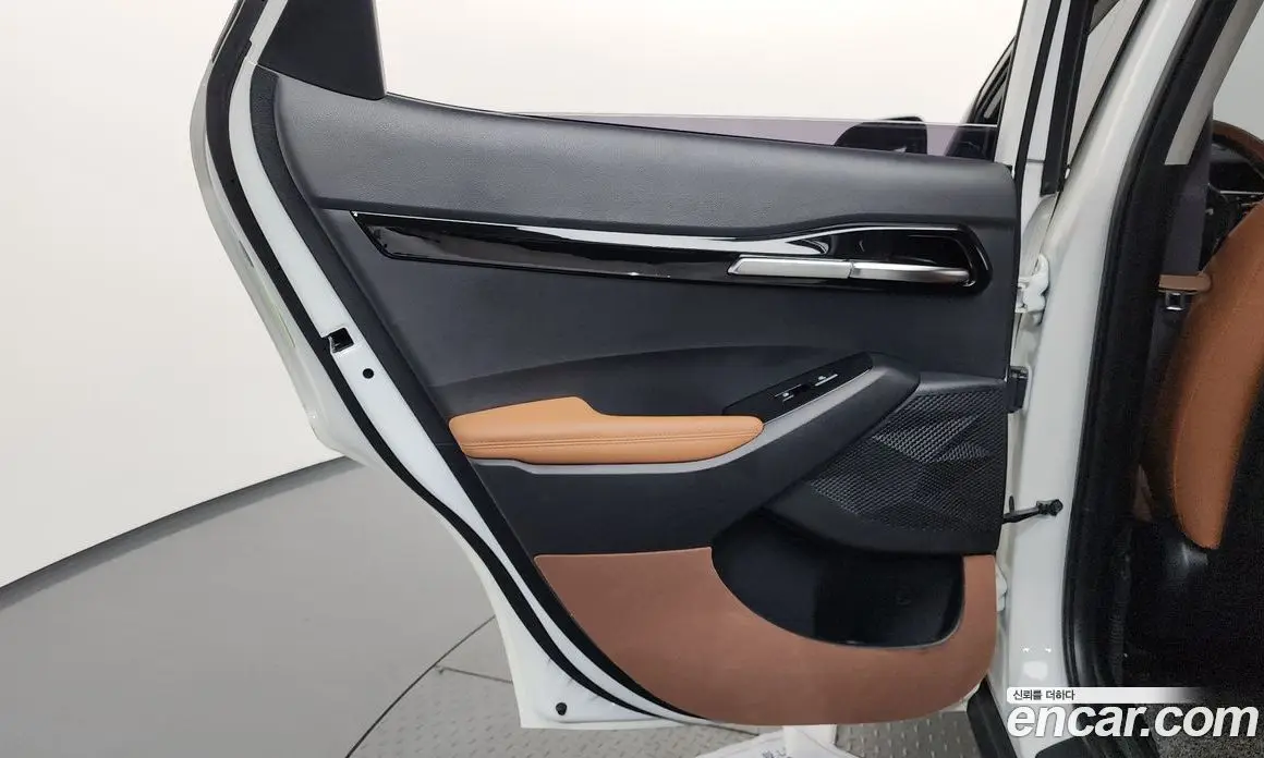 Kia Seltos 2025 1.6 автомат (гидро), фото 15 Kia Seltos 2025 1.6 автомат (гидро), фото 15