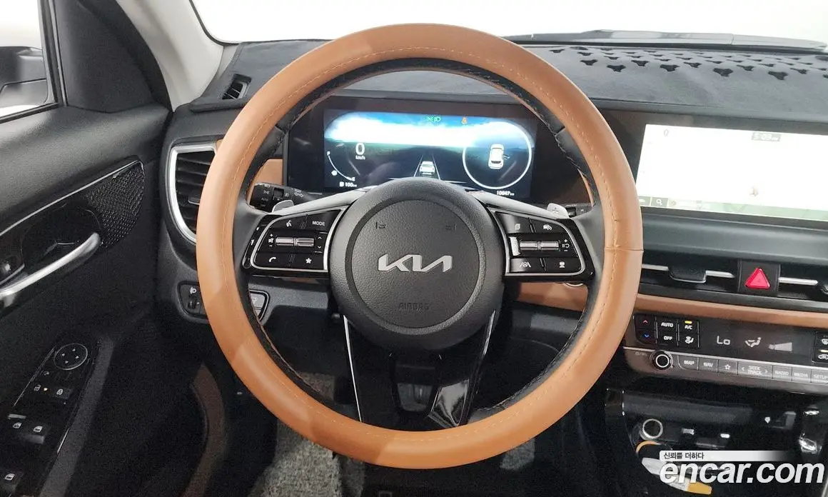 Kia Seltos 2025 1.6 автомат (гидро), фото 20 Kia Seltos 2025 1.6 автомат (гидро), фото 20