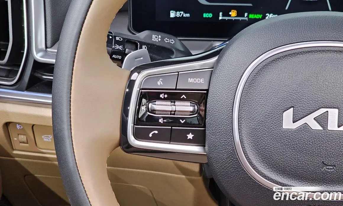 Kia Sorento 2024 1.6 автомат (гидро), фото 16 Kia Sorento 2024 1.6 автомат (гидро), фото 16