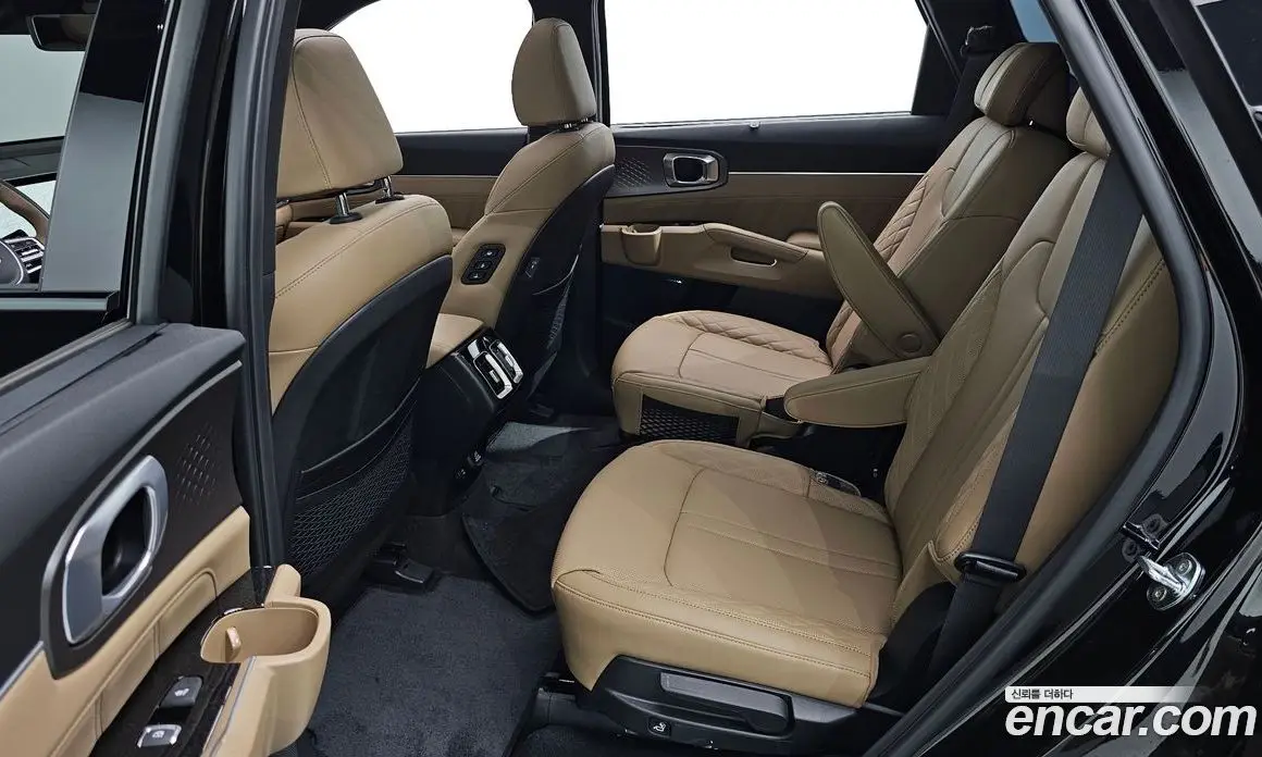 Kia Sorento 2024 1.6 автомат (гидро), фото 16 Kia Sorento 2024 1.6 автомат (гидро), фото 16